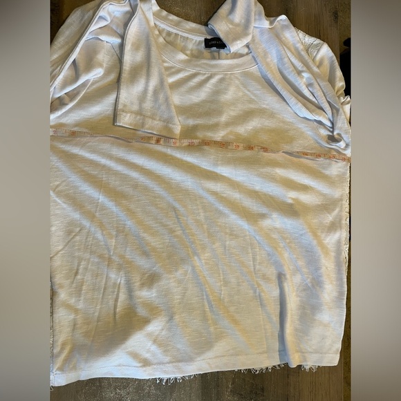 Lord & Taylor Long Sleeve White Lace Back Scoop Neck Shirt Medium - Picture 4 of 8